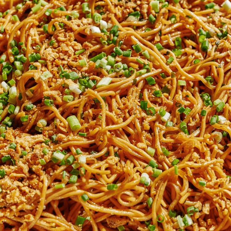 Garlic Noodles Tray (Half - 4 to 5 pax)