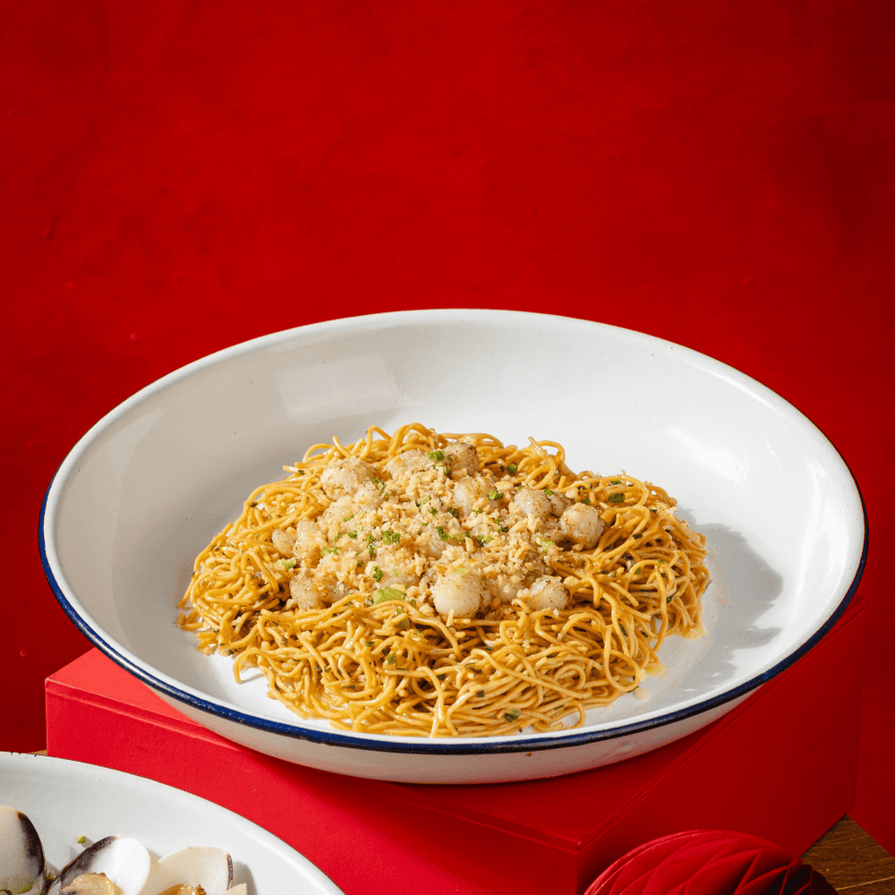 Garlic Noodles with Bay Scallops