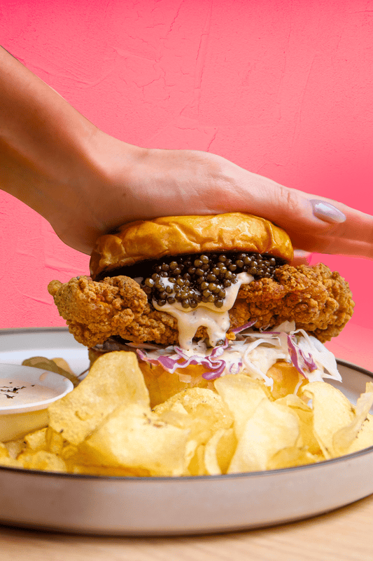🌟 The “O.G.” Chicken Sandwich & Nomad Caviar 